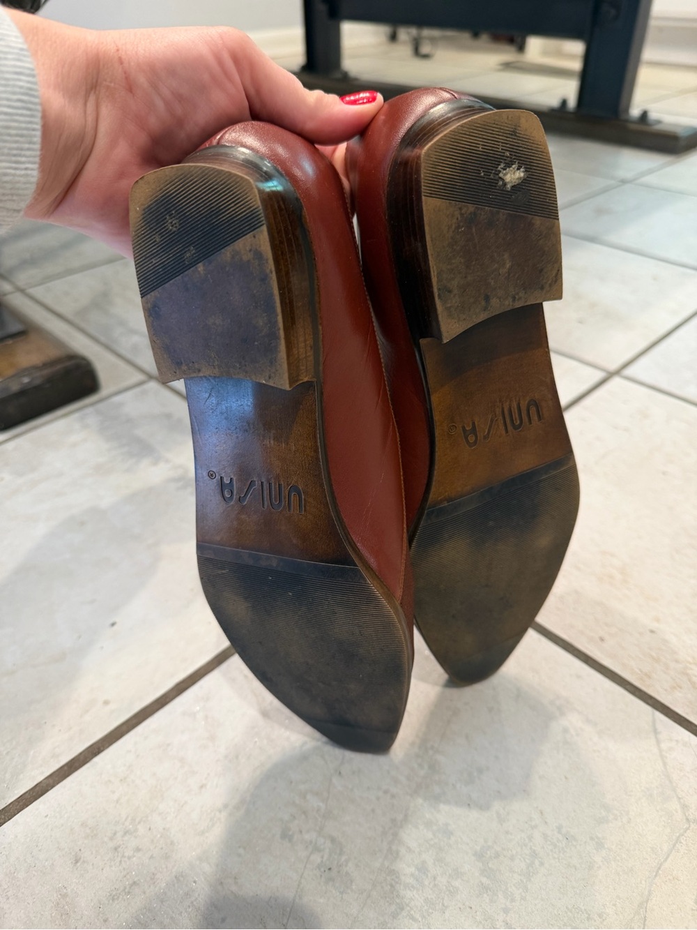 Unisa Vintage Brown Pointed-Toe Slip-On Loafers - Picture 5 of 5